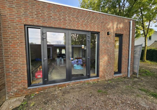 Nieuwe kozijnen en schuifpui in Echt