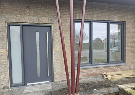 Nieuwe kozijnen en schuifpui in Echt